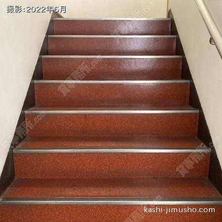 共用階段 共用階段