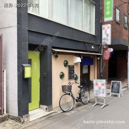 ビル前面