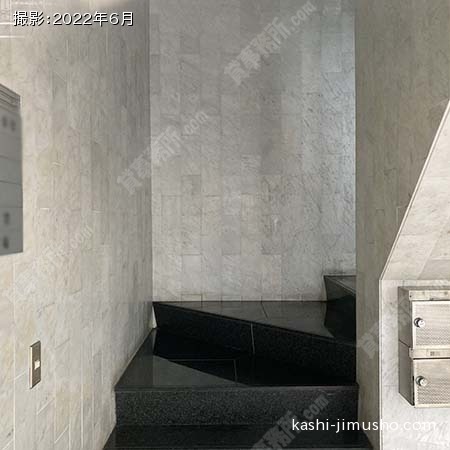 共用階段