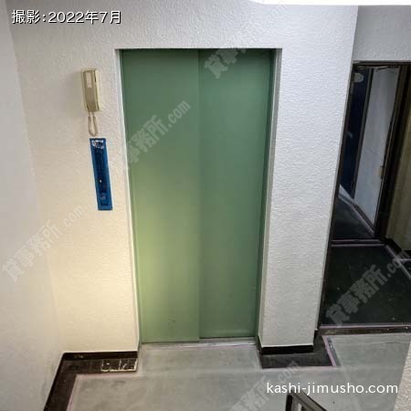 エレベーター