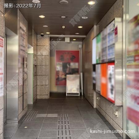 ビル入口