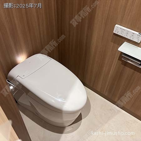 男性トイレ