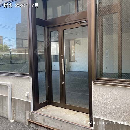 貸室外部入口(1階）