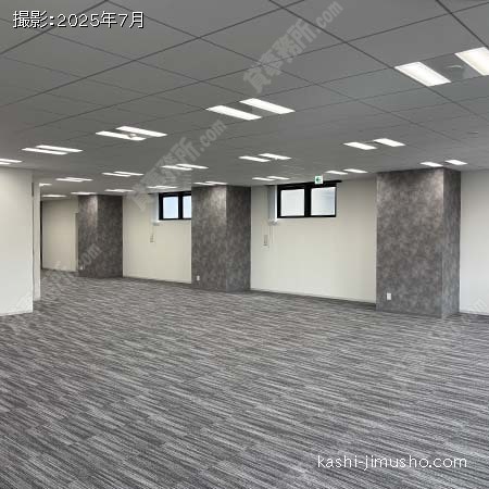 貸室内(8階)