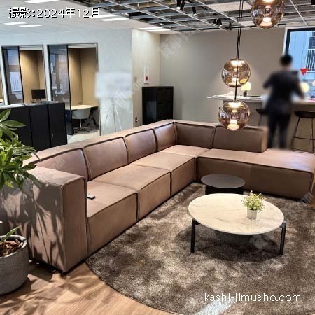 貸室内(8階)