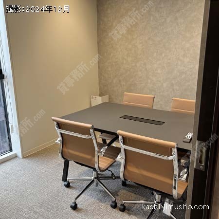 貸室内(8階)