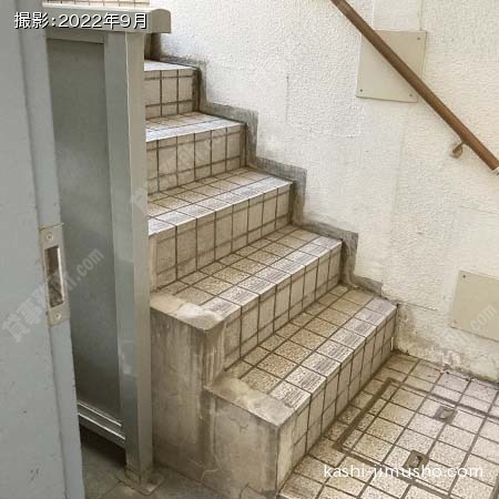 共用階段