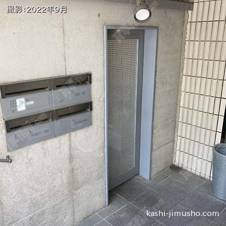建物入口