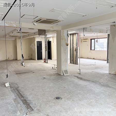 貸室内(2階) 貸室内(2階)