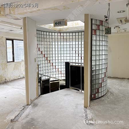 貸室内(2階) 貸室内(2階)