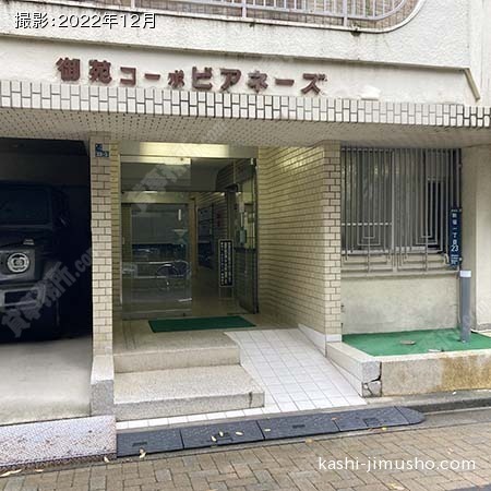 建物入口
