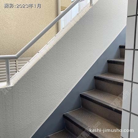 共用階段