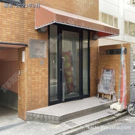 ビル入口