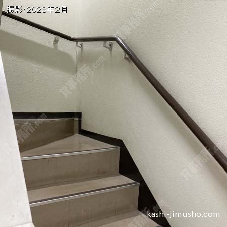 共用階段