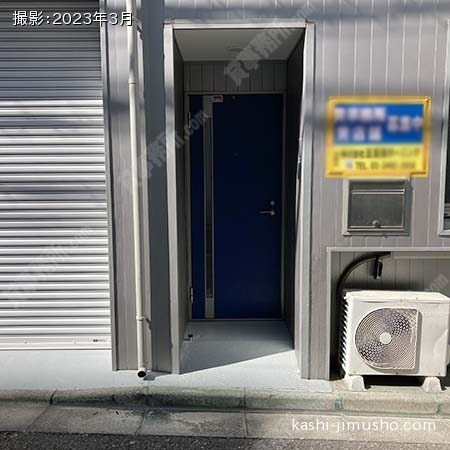 建物入口