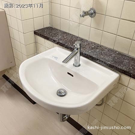 男性トイレ
