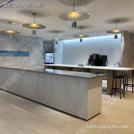 ラウンジ ラウンジ