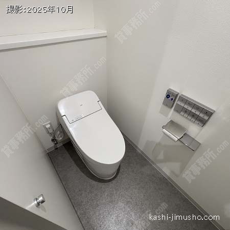 男性トイレ