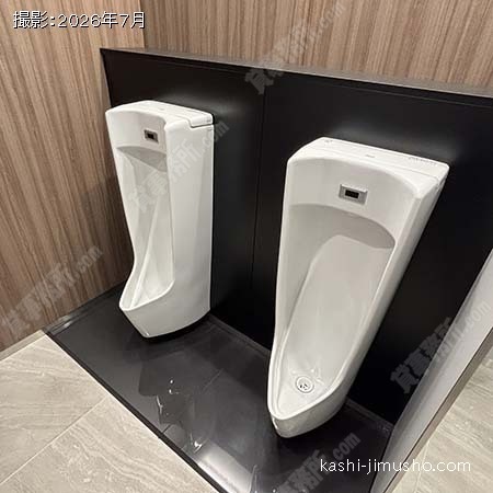 男性トイレ 男性トイレ