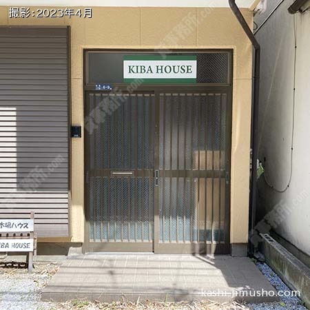 建物入口