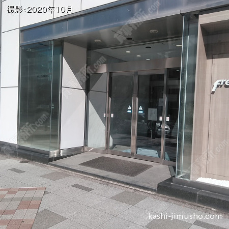 ビル入口