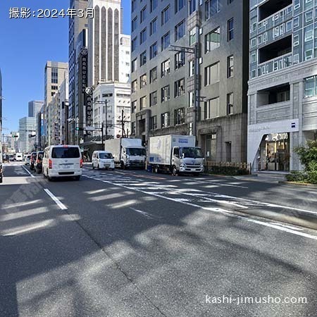 前面道路(外堀通り)