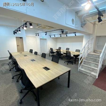 貸室内(B1階)
