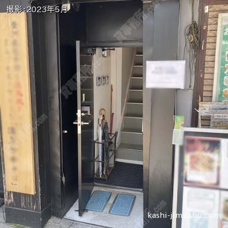 ビル入口