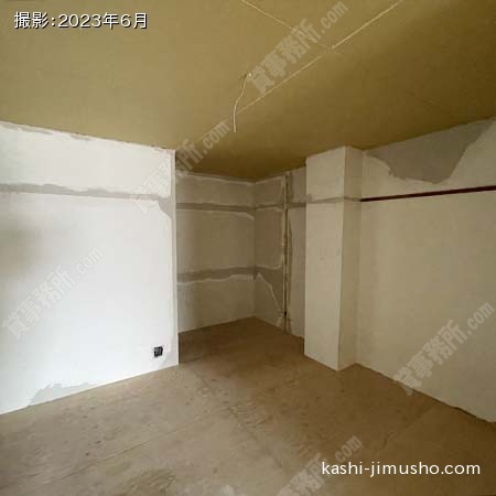 貸室内(3階・原状回復中)