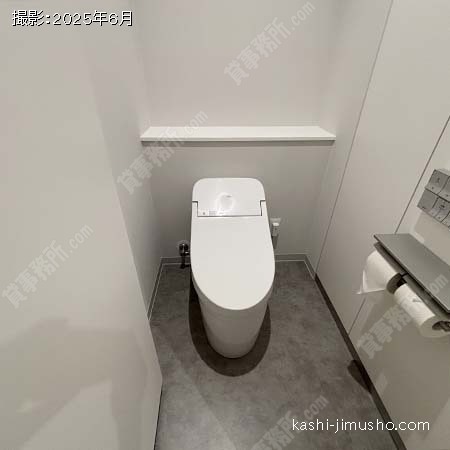 男性トイレ