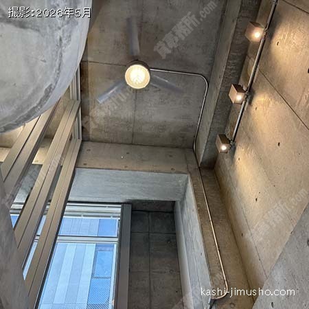 貸室内(2階) 貸室内(2階)