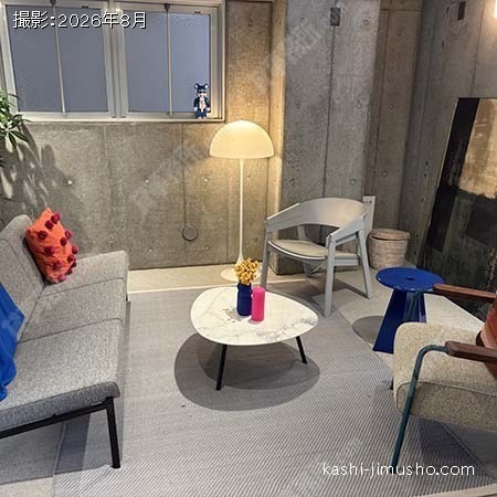貸室内(2階) 貸室内(2階)
