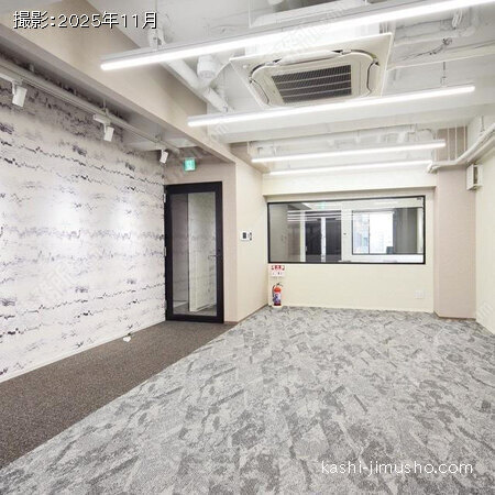 貸室内(4階) 貸室内(4階)