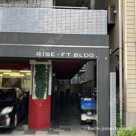 ビル入口