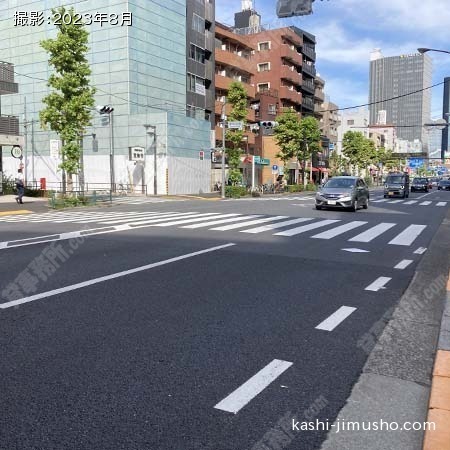 前面道路(青梅街道)
