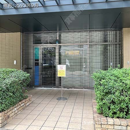 貸室入口(1階)
