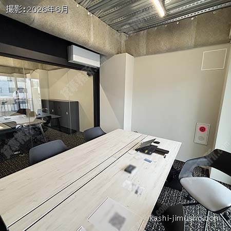 貸室内(8階)
