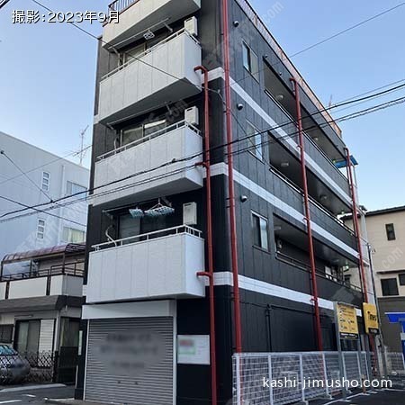 ビル前面