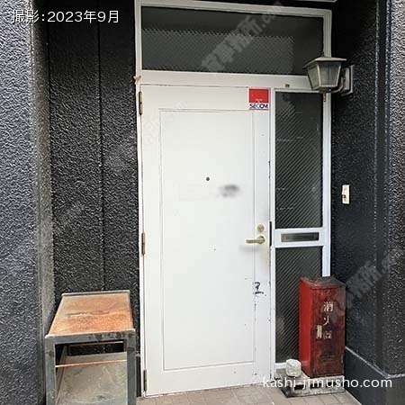 貸室裏口(1階)