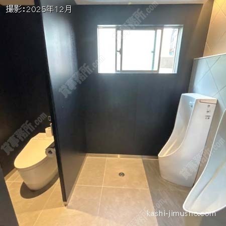 男性トイレ 男性トイレ