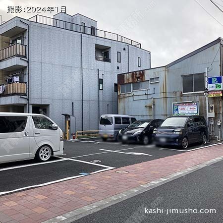 周辺環境：コインパーキング