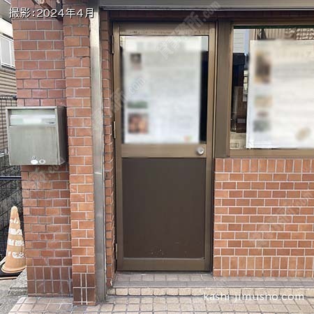 建物入口