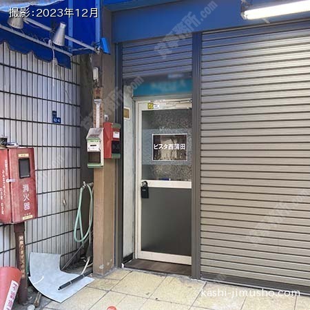 ビル入口