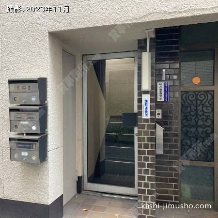 ビル入口