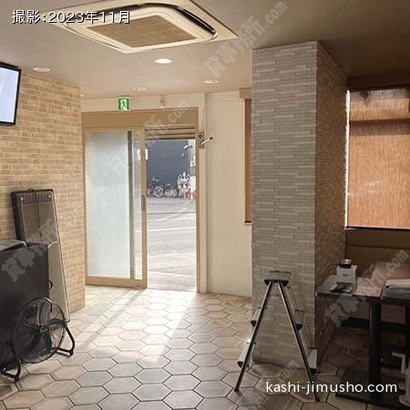 貸室内(1階) 貸室内(1階)
