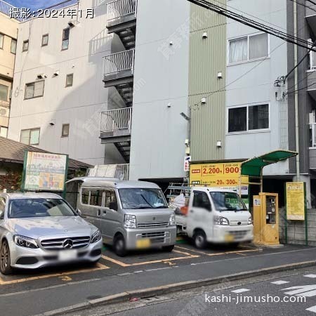 周辺環境：コインパーキング