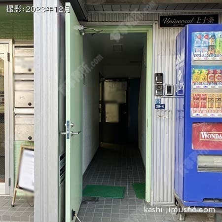 ビル入口