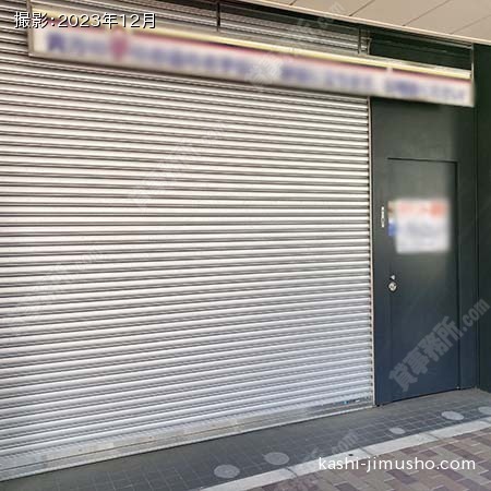 建物入口