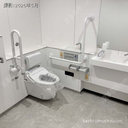 バリアフリートイレ バリアフリートイレ