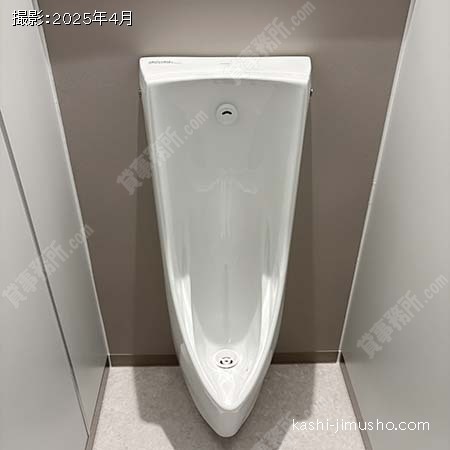 男性トイレ